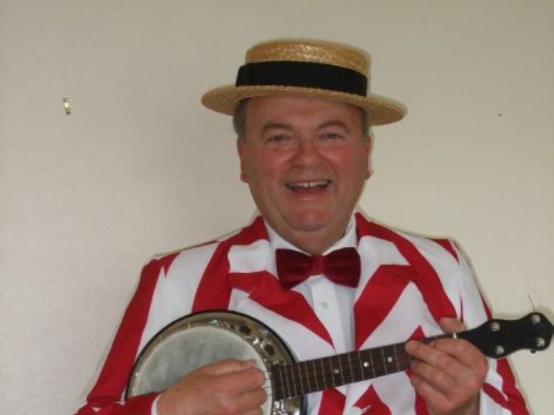 george formby tribute and lookalike